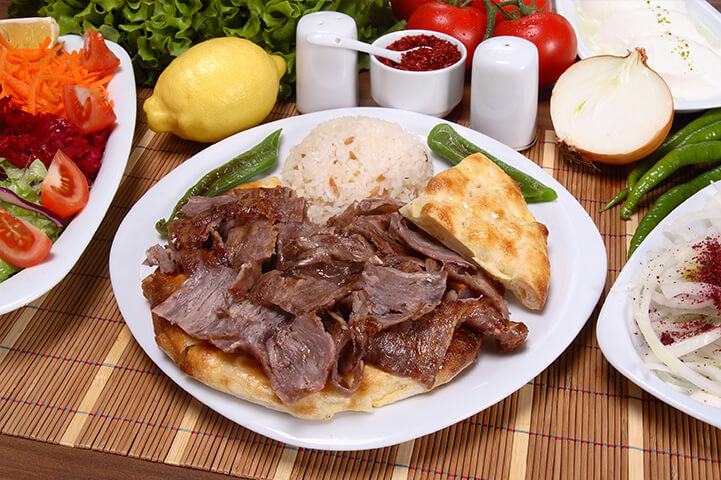 Kıyma ile Hazırlanmış Döner ile Yaprak Döneri Nasıl Ayırt Edilir?